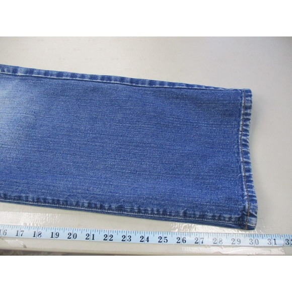 LL Bean Jeans Mens 38x30 (Fits 36x30) Standard Fit Medium Wash Straight Leg - Picture 5 of 11
